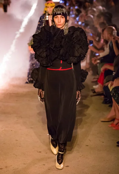 Look 11